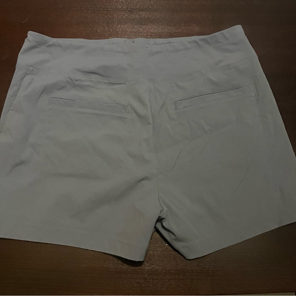 Athleta Slate Gray Shorts